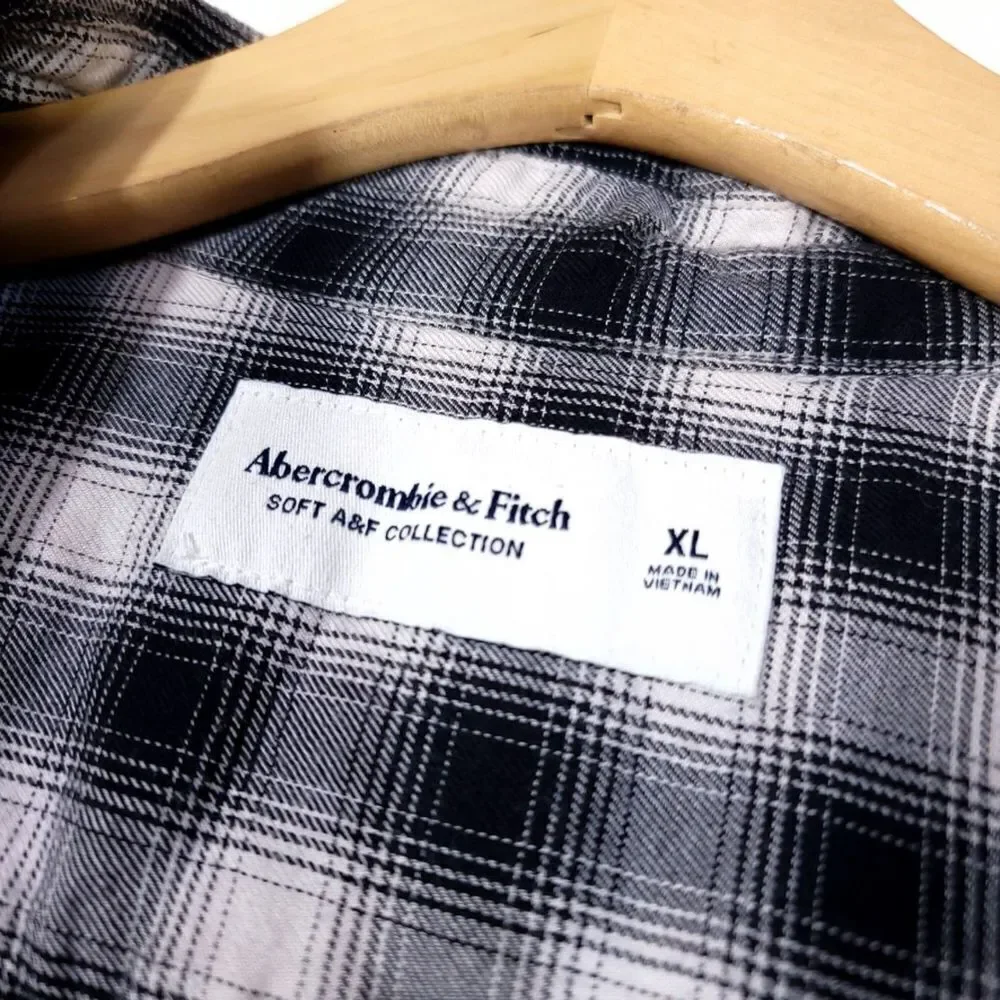 ABERCROMBIE & Fitch Boyfriend Fit Oversized Button Down Shirt in Black Plaid XL